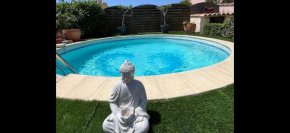 Très jolie maison familiale, Piscine Cosy, havre de paix à 10 min des plages